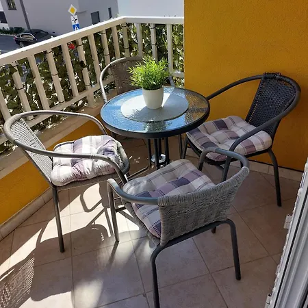 Apartment Ivana *